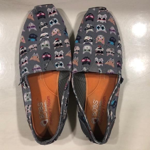 skechers cat print shoes